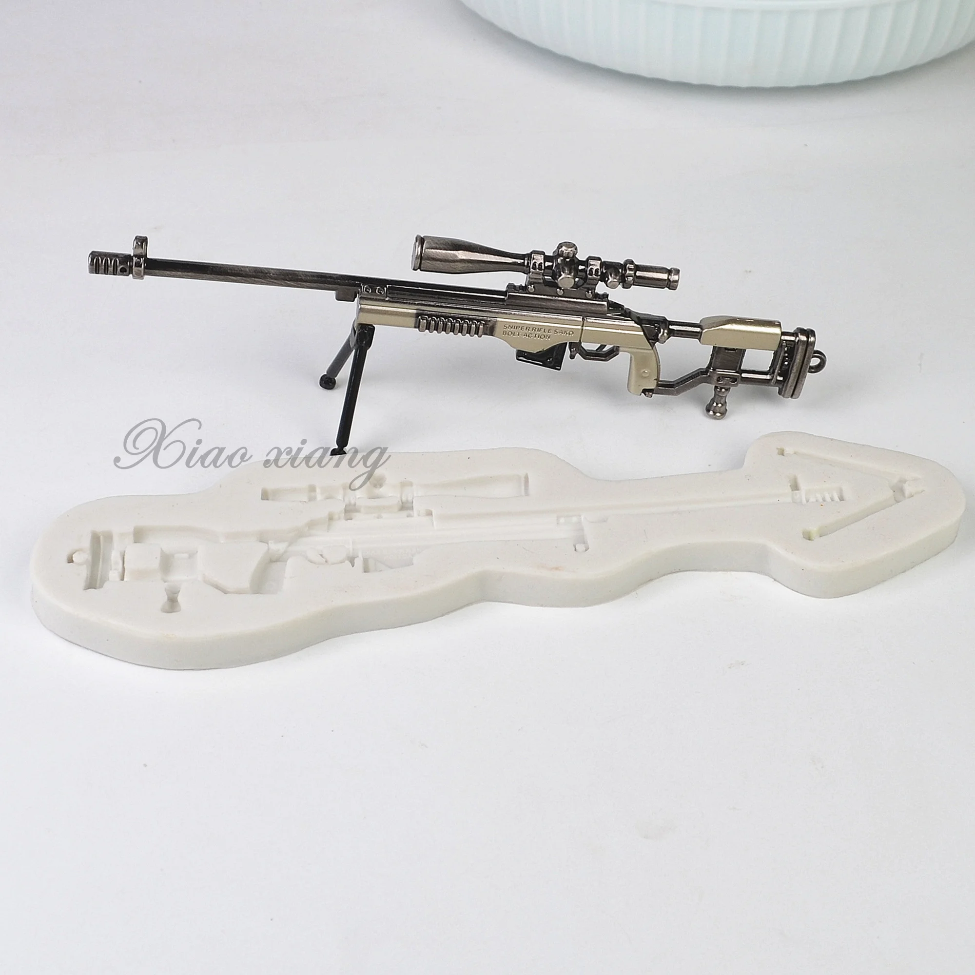 

Sniper Rifle Shape Silicone Cake Mold 3D Gun Chocolate Pastry Biscuit Epoxy Resin Mold DIY Kitchen Baking Jewelry Molds FM2134