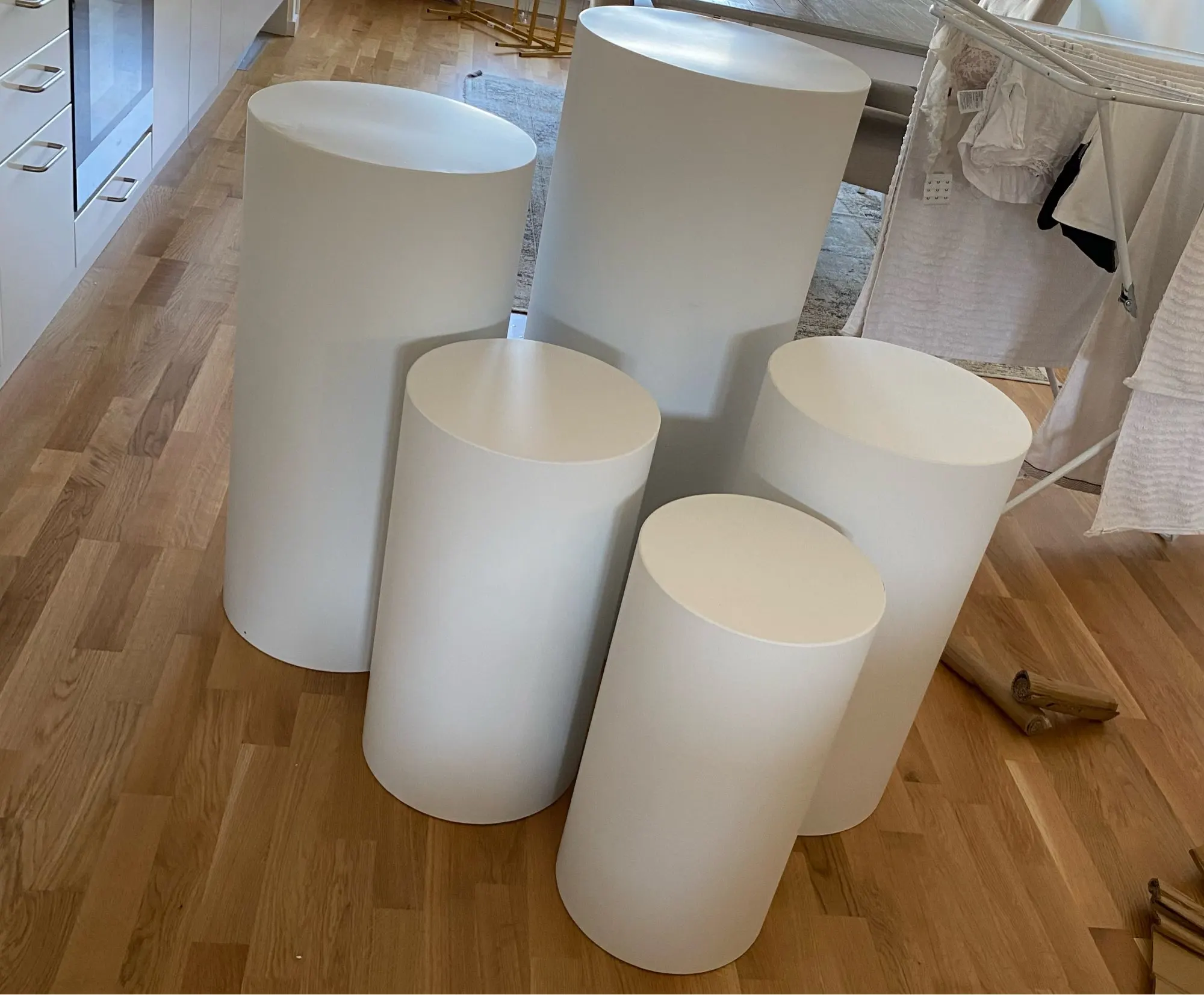 Лидер продаж 2022 Круглые Белые Цилиндрические стойки из железа 3-5 шт.