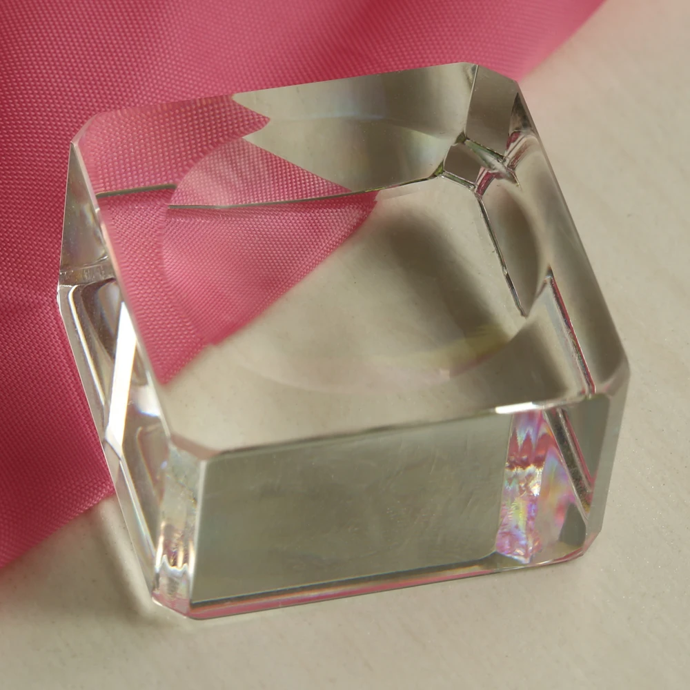 Стеклянная витрина для хрустальных объективов 30 40 50 60 70 80 мм Divination фотография