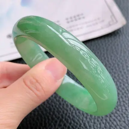 

Myanmar Emerald Green 54-62mm Bracelet Elegant Princess Jewelry Best Gift for Mother and Girlfriend