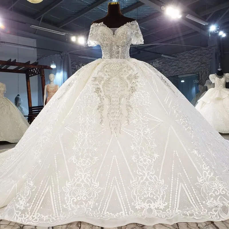 

2021 New Arrivals Off The Shoulder Bridal Appliques Lace Gorgeous Ball Gown Wedding Dresses Robe De Mariee Princesse