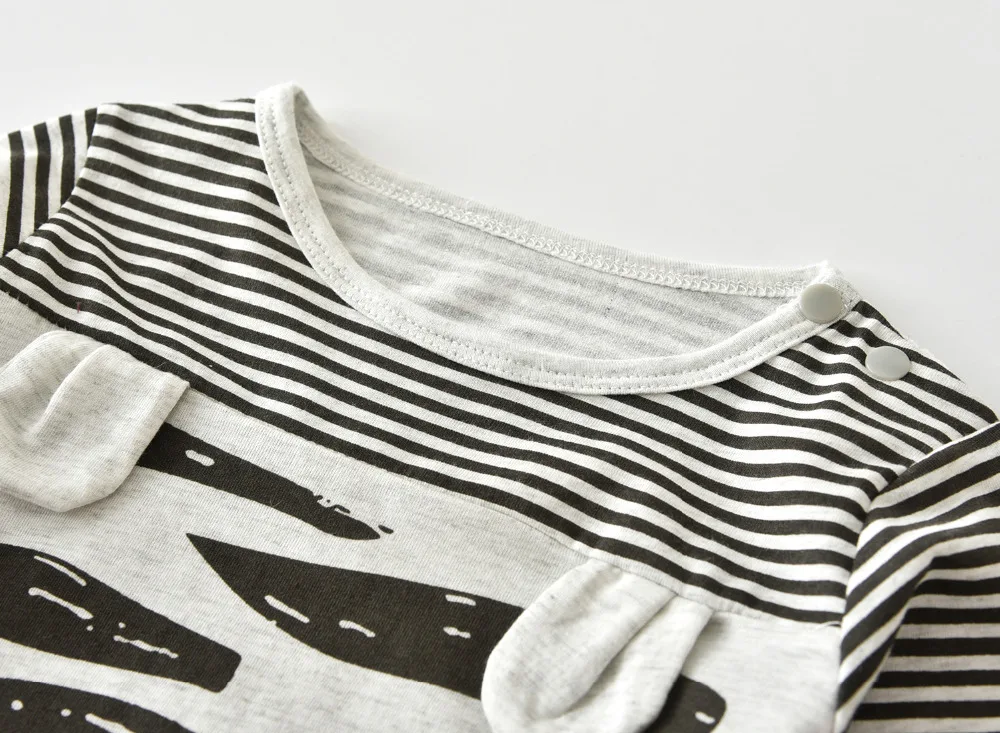 2021 Autumn New Fashion Baby Boy Clothes Set Cows Cute Gray Striped Rompers+Hat 2Pcs Newborn Clothing |