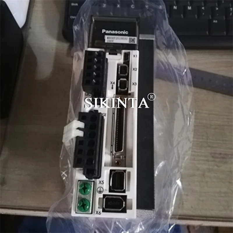 В наличии Panasonic AC сервопривод MSDB045A1A11 A6 работающий сервер полностью протестирован