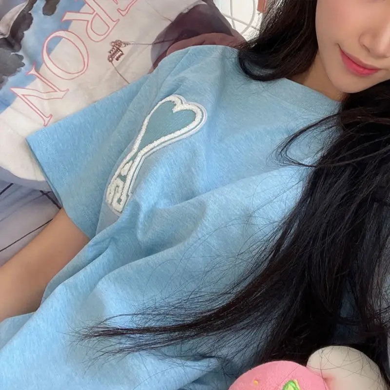 

Cotton summer new love embroidery round neck loose Blue Short Sleeve T-shirt for women