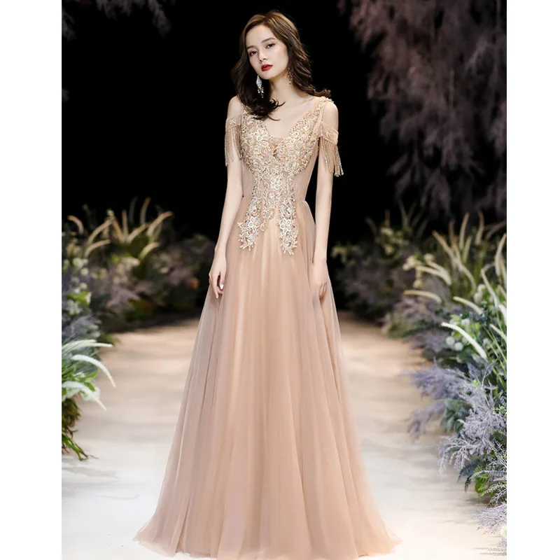 

2020 Deep V-Neck Evening Dresses A-Line Floor-Length Tulle Banquet Gowns Sexy Floral Embroidery Party Gown Robe De Soiree