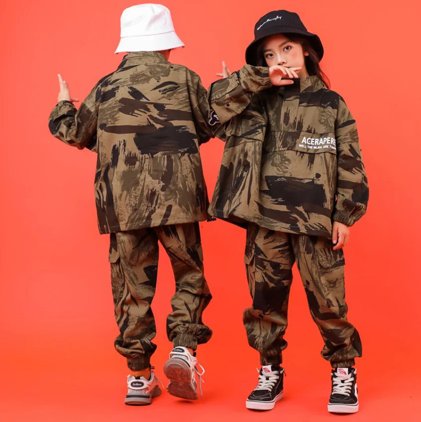 Комплект детской одежды из 2 предметов в стиле хип хоп камуфляжная толстовка