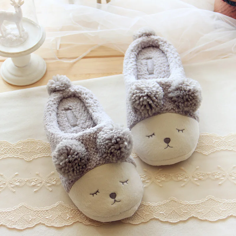

2020 Fashion Plush Women Indoor Slippers Warm Soft White Grey Indoor/Home Female Slippers Shoes Plus Size Autumn Winter
