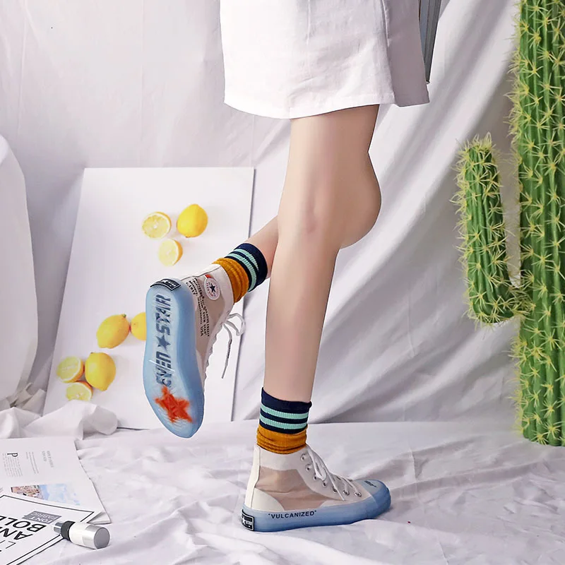 Женские высокие кроссовки унисекс стильные трендовые с прозрачной подошвой и