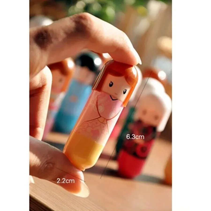 Batom милый шкаф с японскими кукла прозрачный круглый бальзам для губ натуральным