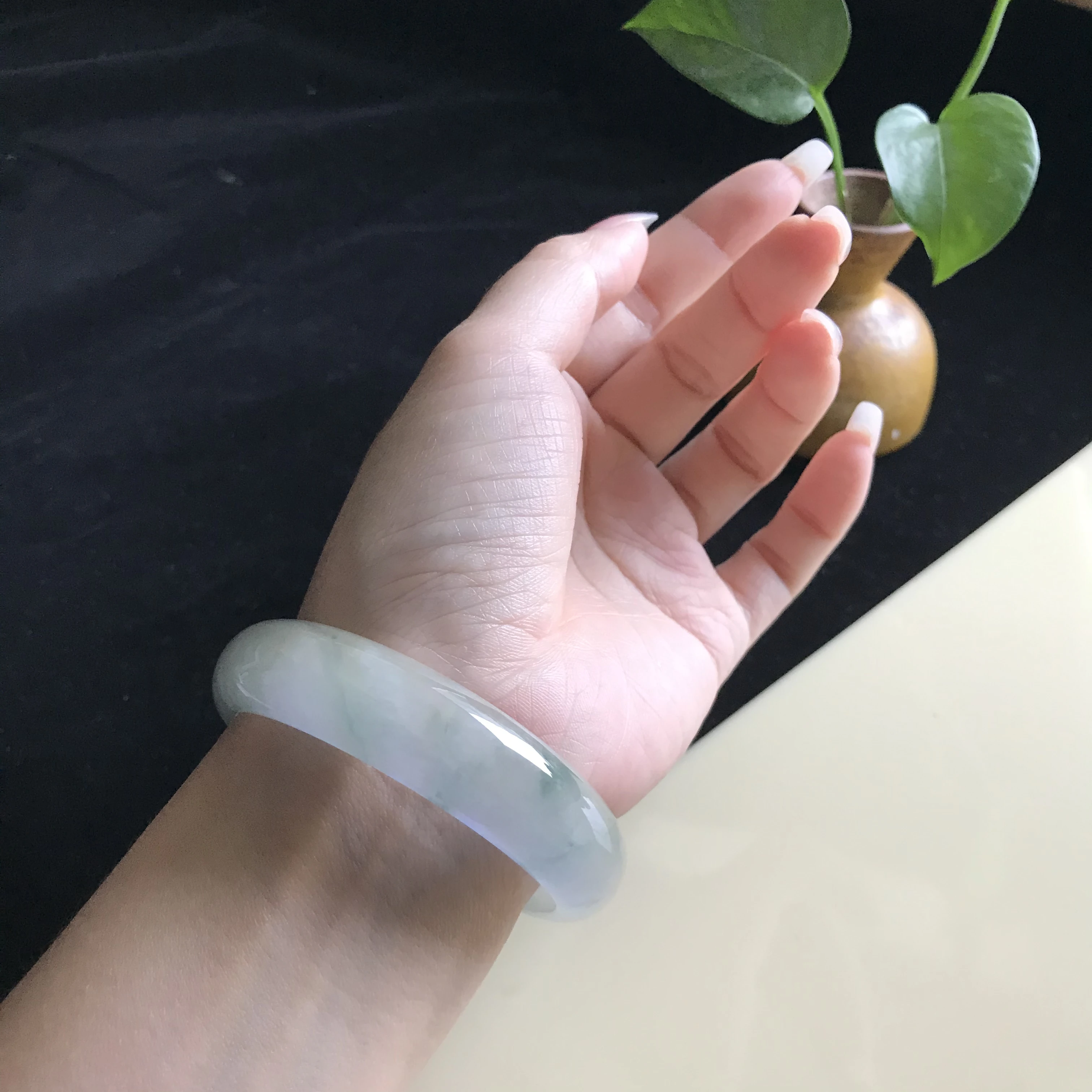 

Burma 100%Genuine High-end Jadeite Bracelet Jewelry Jade Bangles For Women 54 mm(With Certificate)