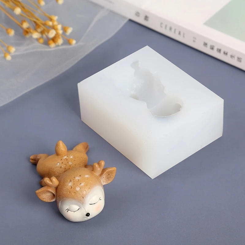 

1 Pc DIY 3D Deer Silicone Mold Cartoon Elk Mold for Candle Fondant Chocolate Wax Crayon Soap Epoxy Resin CastIng Craft Tools