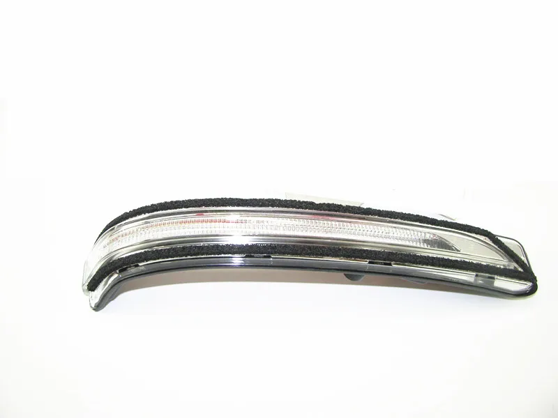 Светильник для зеркала заднего вида с поворотным сигналом KIA Sedona 2015-2019 87613A9000