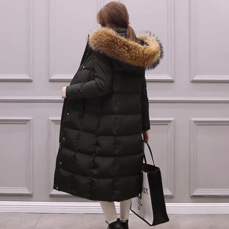 Женское пальто с большим воротником из натурального меха новая модная зимняя