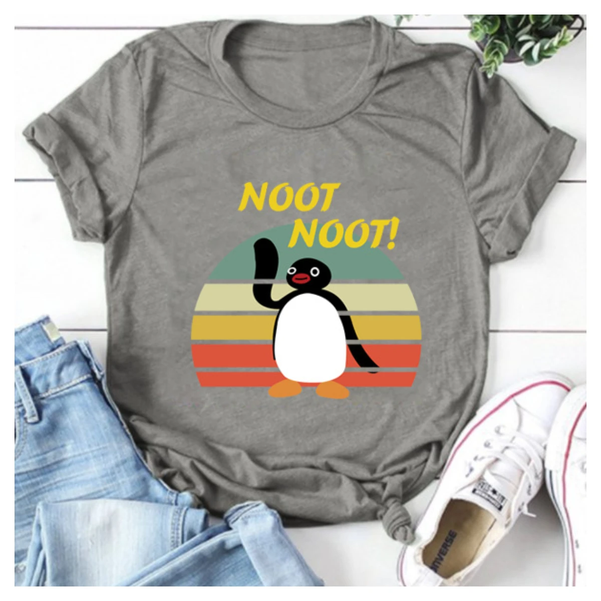 

Women's Shirts Creative Penguin NOOT NOOT Round Neck Tshirts 2021 New Casual Short Sleeve Tee Female Cartoon T-shirt