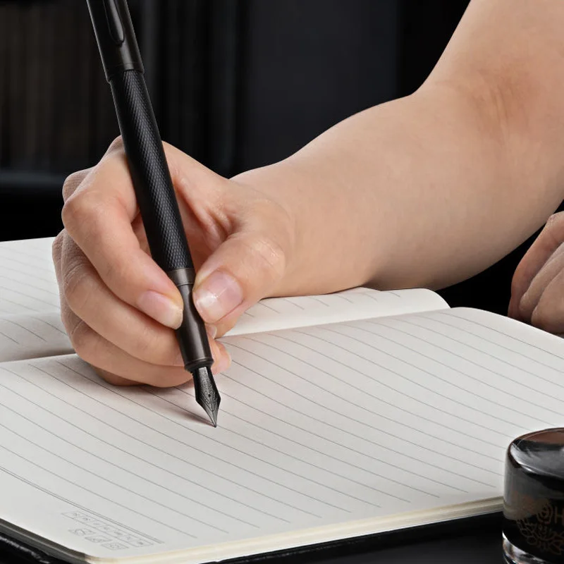 Перьевая ручка Black Forest титановая Черная | Канцтовары для офиса и дома