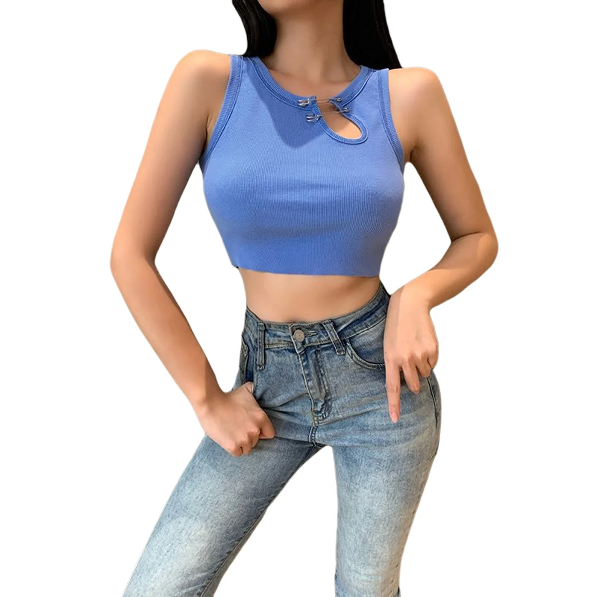 Женский пикантный укороченный топ трикотажный без рукавов с круглым вырезом и