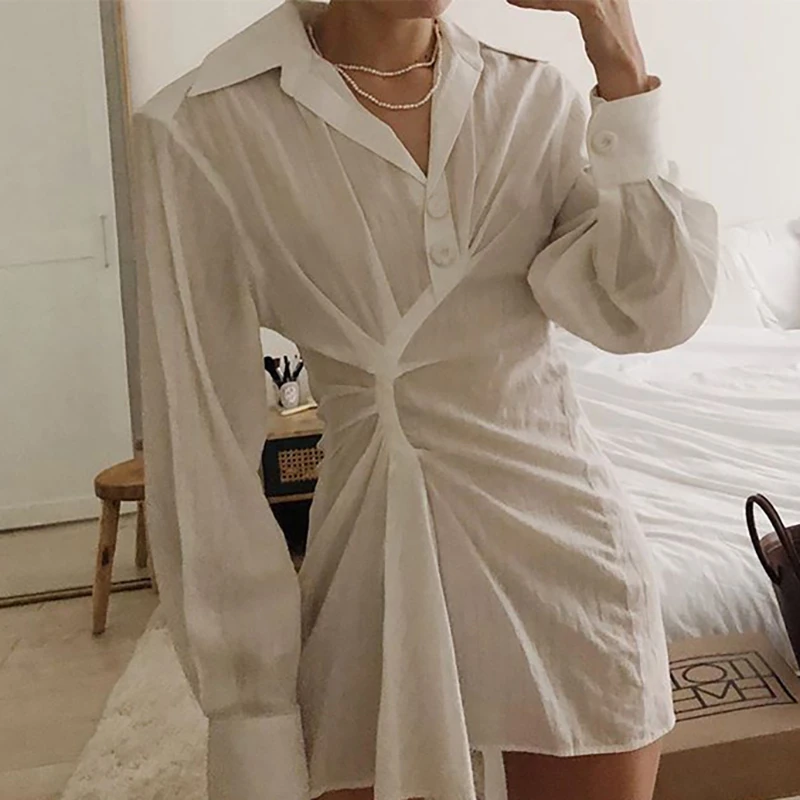 TWOTWINSTYLE асимметричное белое платье для женщин воротник с лацканами длинный рукав