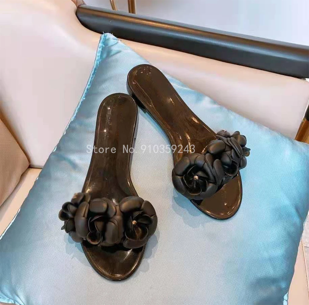 

2021 spring and summer new designer brand high quality camellia jelly trend cute lady slippers 35-40 size