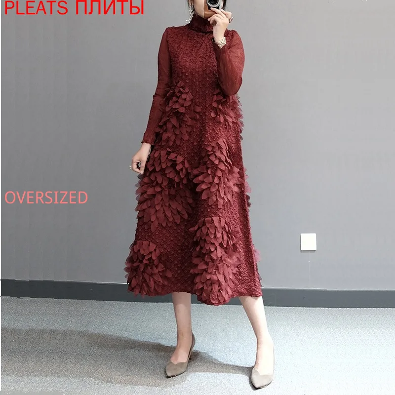 Miyake Folds Embroidered Bottoming Dress Autumn and Winter New French Style Retro Pan Flower Dress Piece Dresses PLEATS Vestido