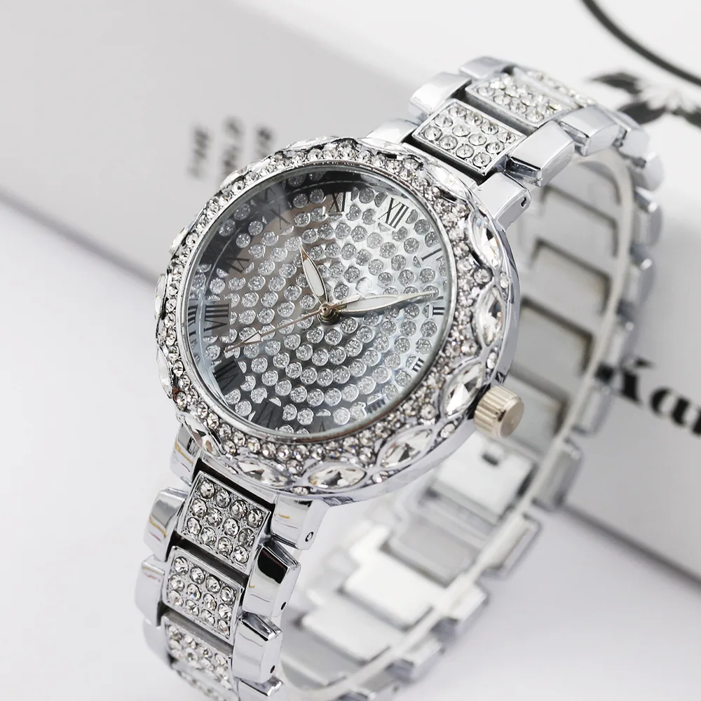 

2020 Fashion New Lace Big Diamond Full Diamond Roman Scale Steel Ladies Watch Fashion Watch Women's reloj femenino