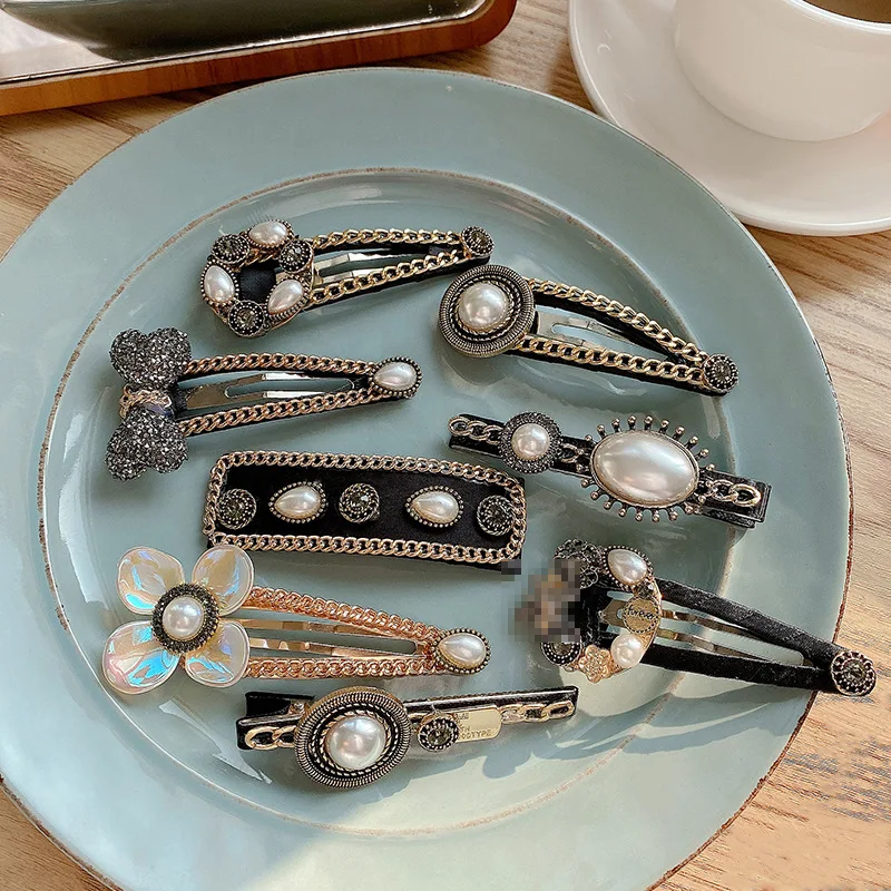 

Ins Pearl Chain Hair Clips With Rhinestone For Girls Hair Accessories Luxury Fancy Vintage Women's Hairpins Sets Barrettes Gift