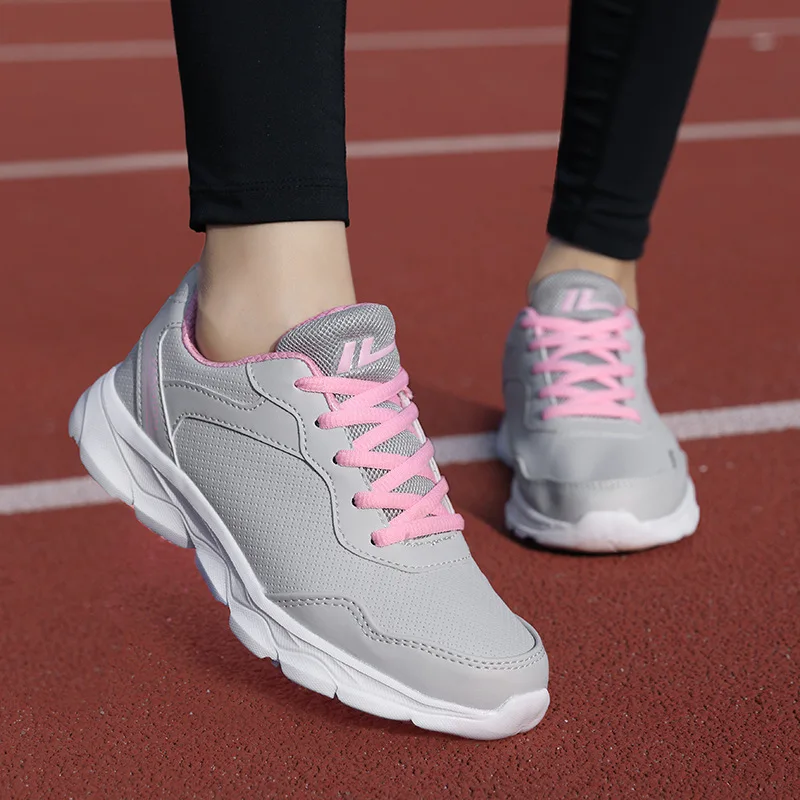 Big Size Women's Sneakers Spring PU Leather Light White Female Platform Vulcanized Shoes Autumn Casual Breathable Sports Loafers