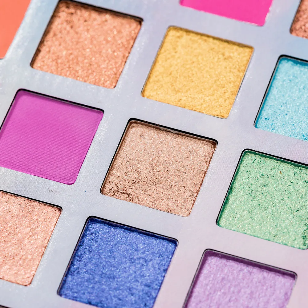 

105 Color Eyeshadow Palettes Professional Matte Shimmer Makeup Pallet Highly Pigmented Colorful Powder Powder Easy to Blend