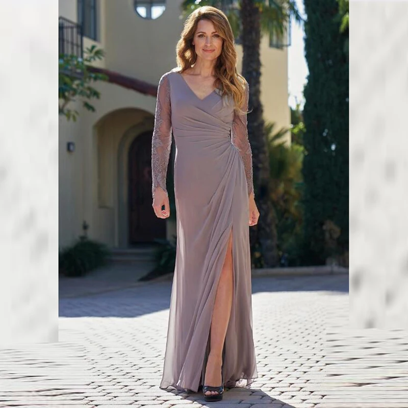 

Dusty Rose Lace Sexy Side Slit Long Sleeve Mother of the Bride Dresses Mother of the Groom Gowns Back Out 2021