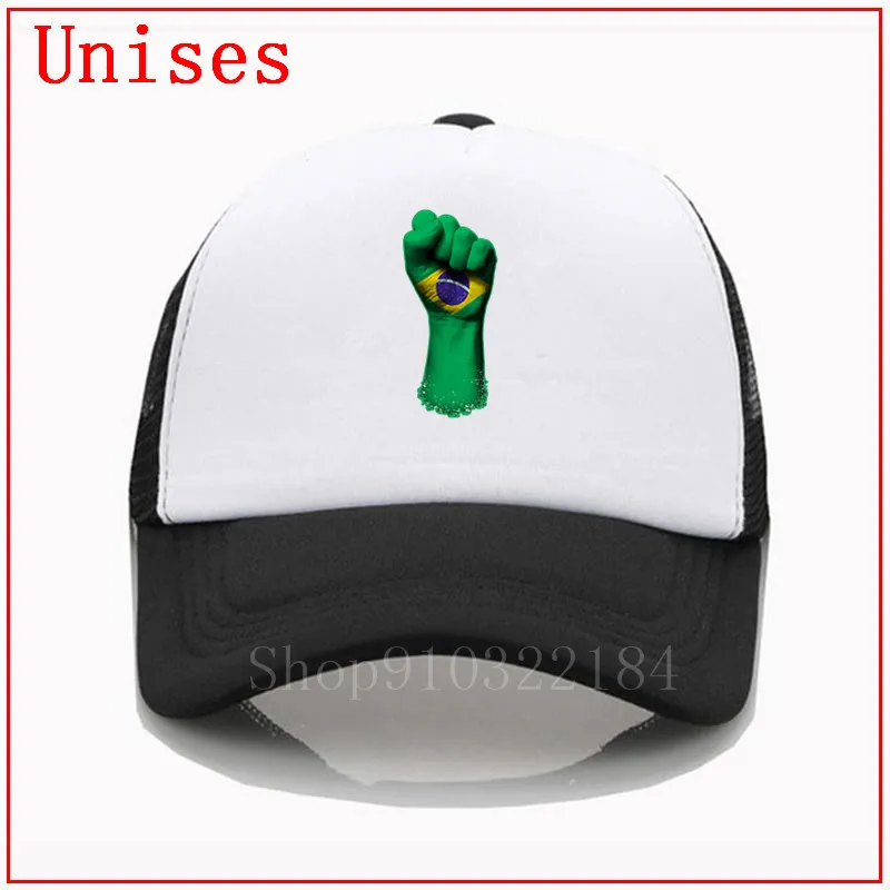 Флаг Бразилии на футболке с поднятой сжатой кулаком - бейсболка лучше всего продается для женщин модная федора.