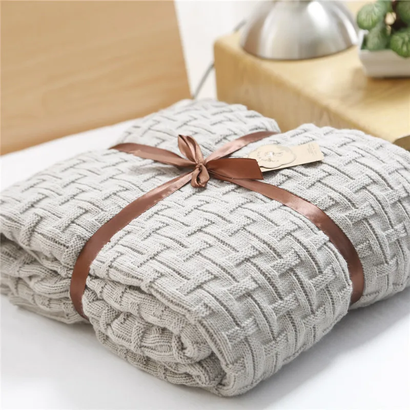 Плед для дивана однотонное прямоугольное одеяло с прострочкой кровати самолета