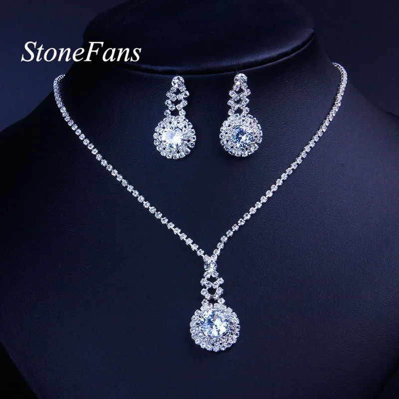 Комплект из колье и серёг с фианитом | Украшения аксессуары