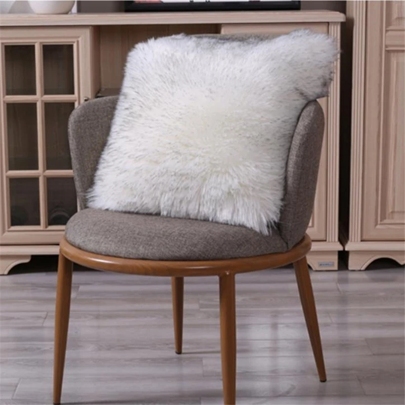 Наволочка из искусственной шерсти 45 х45 см | Дом и сад