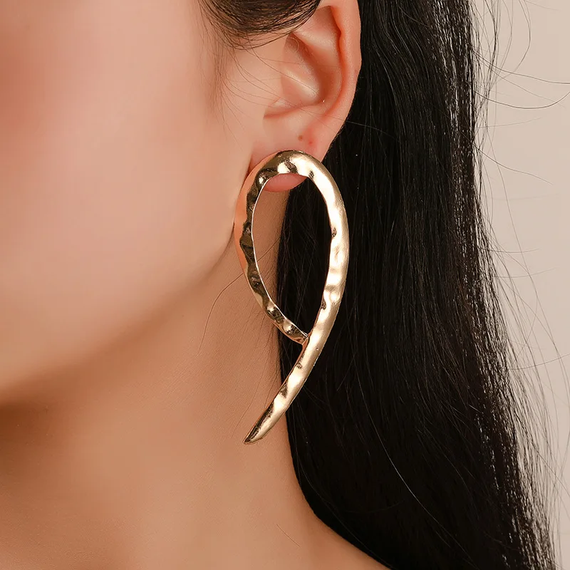 

1 Pair Hot Metal Stud Earrings For Women Jewelry Trendy Exaggerated Gold Color Metal Earrings For Women Party Jewelry Gift