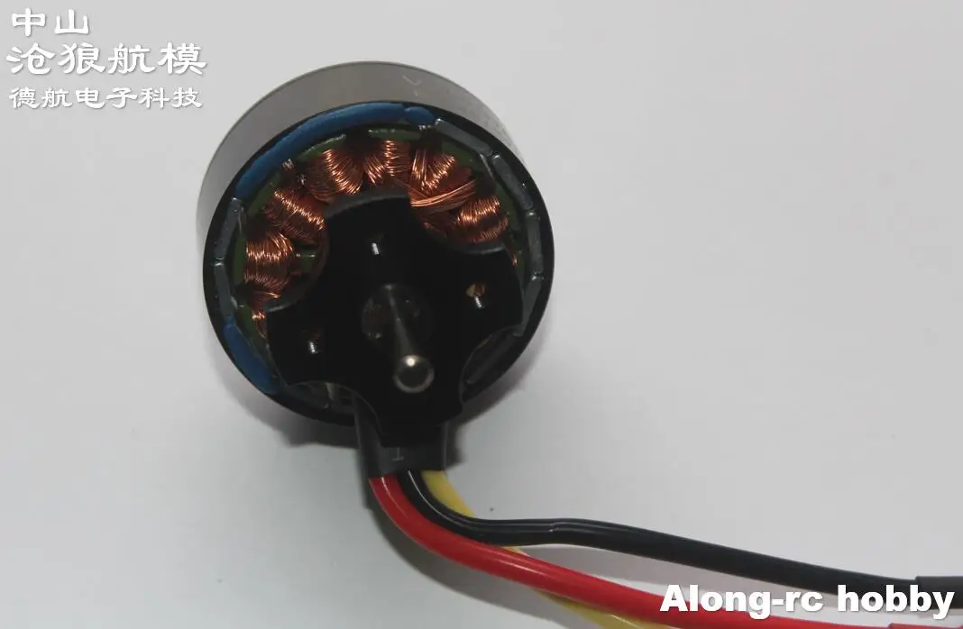 Модель самолета на радиоуправлении 4023 kv1050 бесщеточный мотор с внешним ротором
