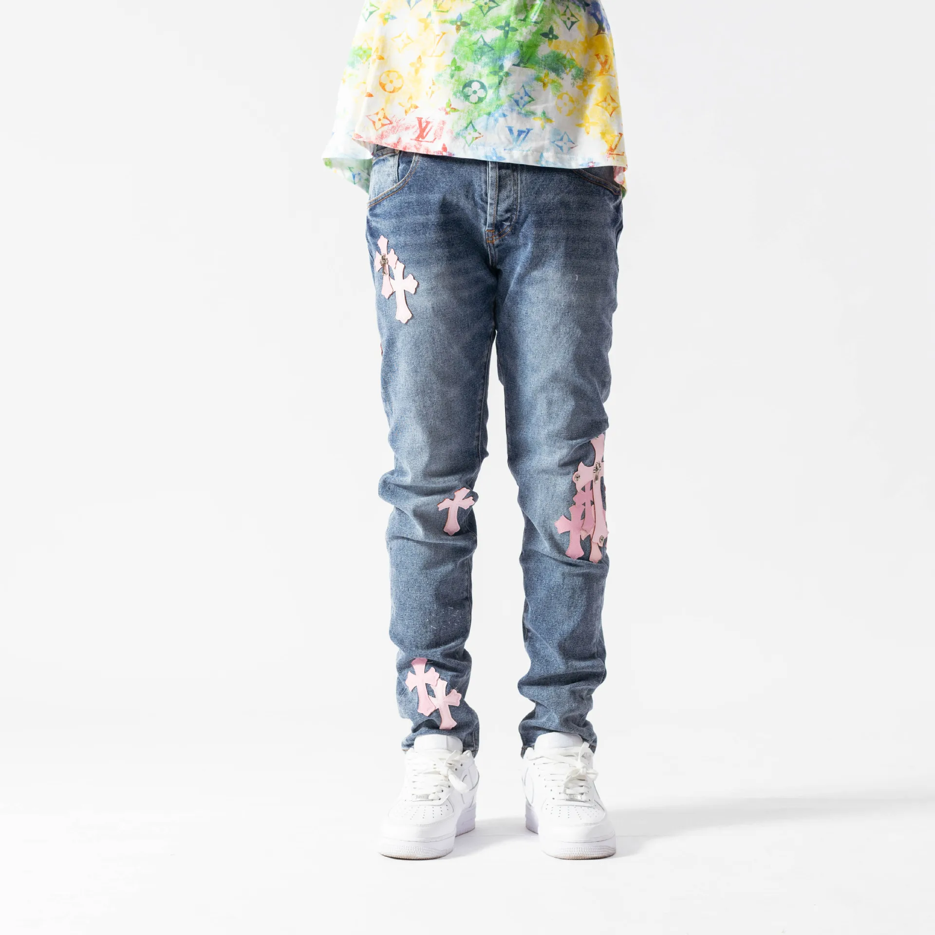 

New 2021 New Male European and American Holes Embroidered Cross Medal Straight Men's Micro-stretch Jeans Trendy Denim Pants