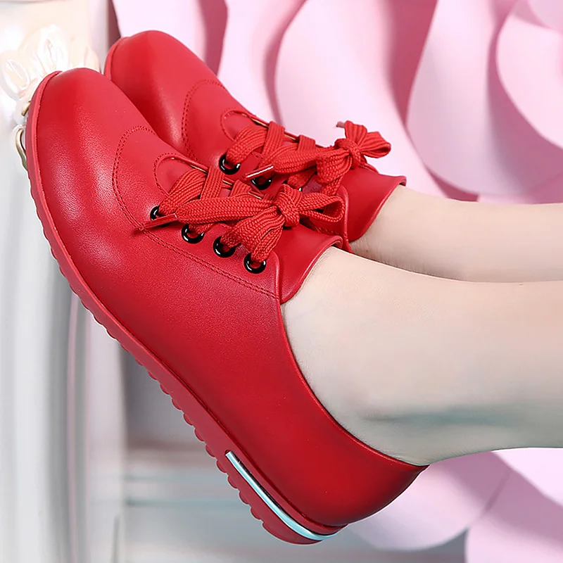 

Spring Shoes Large Size 42 43 Womens Leather Sneakers 2021 Female Walking Shoes Classic Black White Red Lace Up Flats Loafers