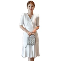korean temperament in the skirt white simple fashion iadies 2021 summer autumn waist pleated skirt intellectual elegant dres
