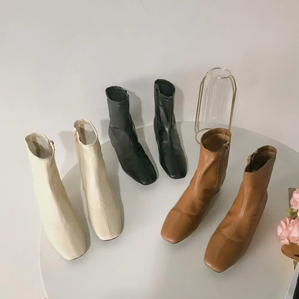 Ботинки Челси Женские однотонные кожаные на молнии модные ботинки низком