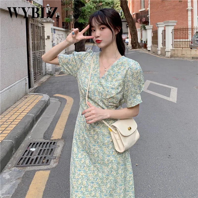 

WYBLZ Floral Printing Summer Women Dress Chiffon V-neck Short Sleeve Maxi Dress 2021 New French High Waist Slim Mid Length Dress