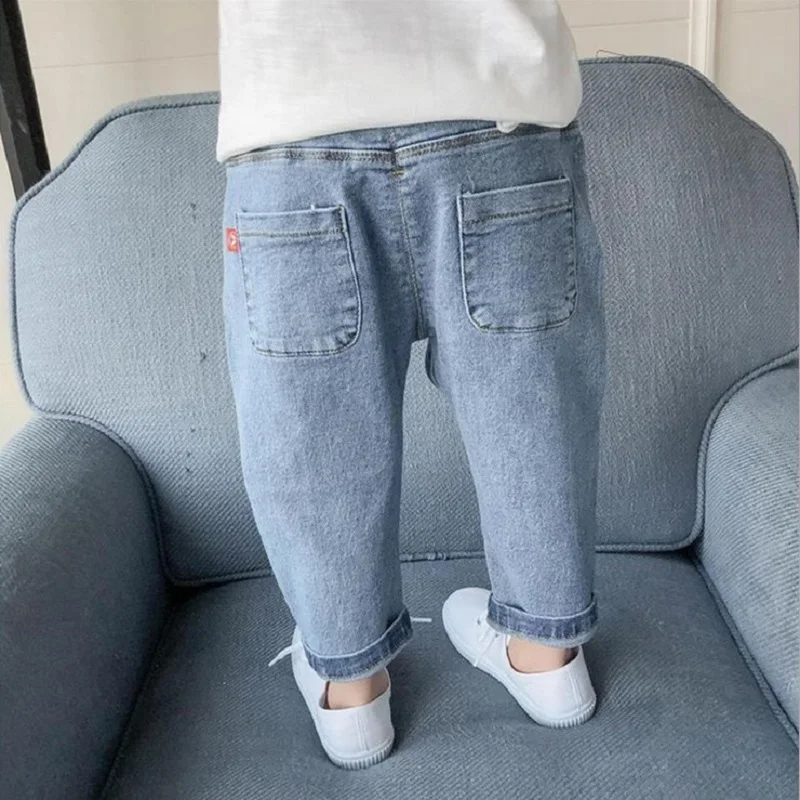 Весенние джинсы для маленьких девочек детская одежда хлопковые свободные