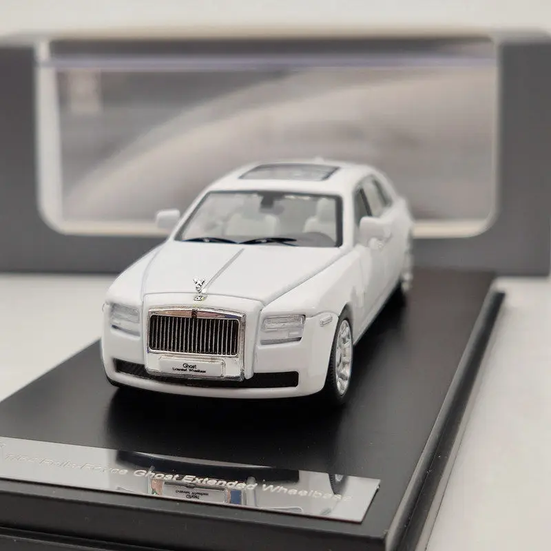 Коллекция 1/64 года модель R ls ce Ghost расширенная колесная база DC8802 литые модели