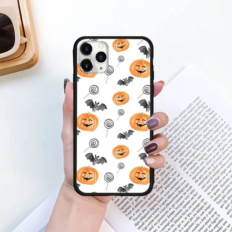 

Cute little ghost with halloween pumpkin Phone Case for iPhone 11 12 pro XS MAX 8 7 6 6S Plus X 5S SE 2020 XR mini