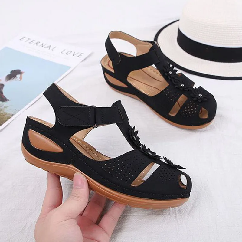 

Women's Wedge Sandals Flower Shoes Peep Toe Bohemia Ankle Strap Hollow Round Toe Casual Outdoor Hiking Slip On Shoes