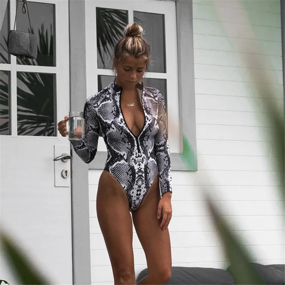

2021 Ladies Leopard Print One-Piece Swimsuit Sports Suit Surfing Suit Ladies Swimwear Swimwear Women Summer Beach Surfing L