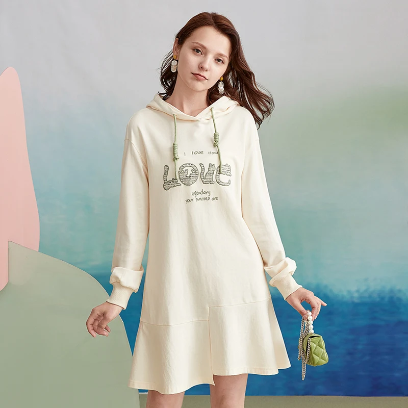 Женское хлопковое платье с вышивкой ARTKA белое Повседневное длинными рукавами