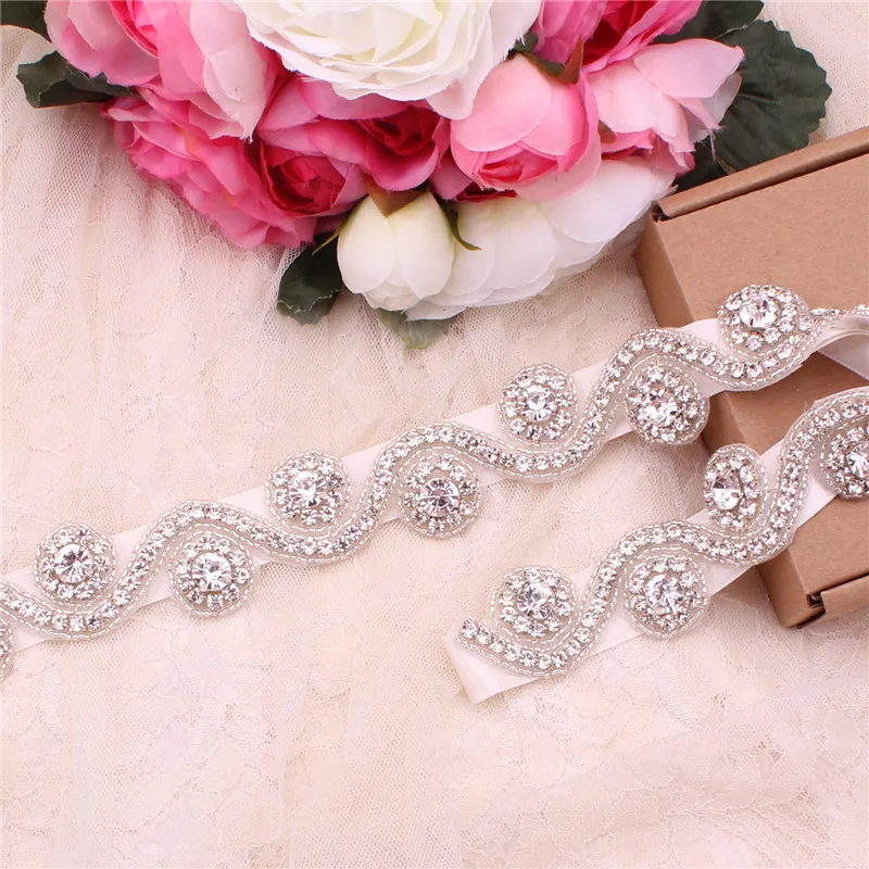 Свадебные туфли с украшениями в виде серебристых кристаллов Стразы Жемчуг