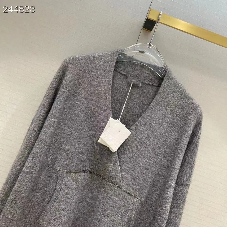 Женский трикотажный свитер Fyion серый пуловер с длинным рукавом и V-образным