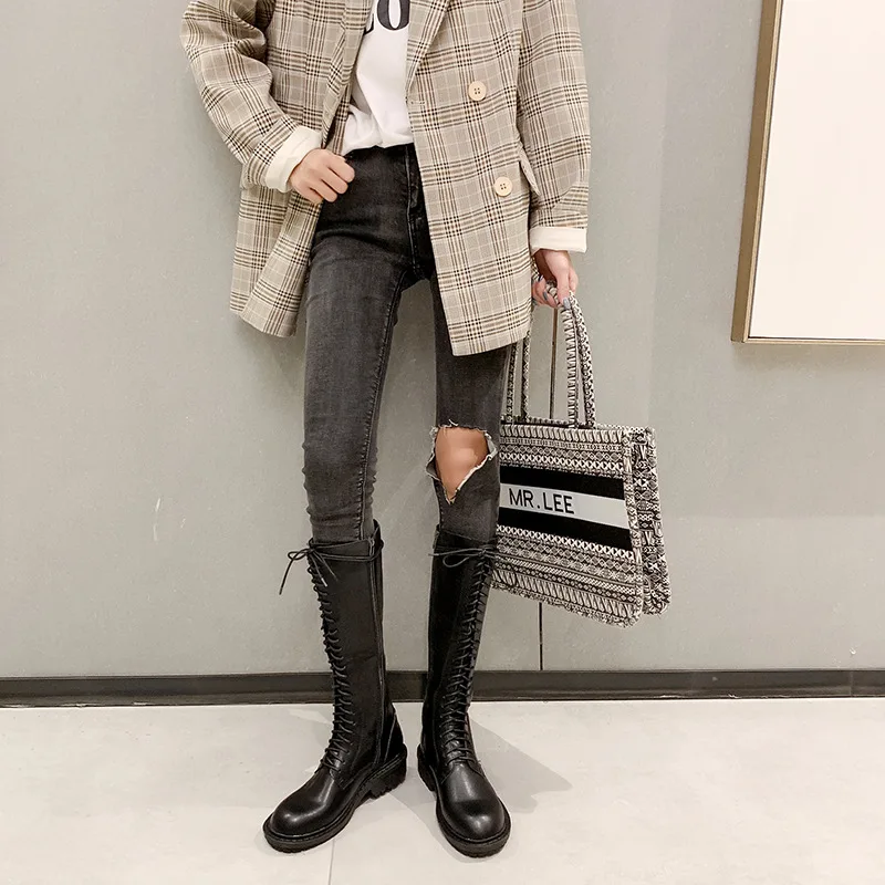 Высокие сапоги трубы на шнуровке Женские толстой подошве Зимние до колена с