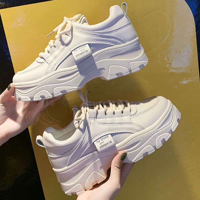 Женские повседневные кроссовки 2019 модные белые женская обувь на платформе