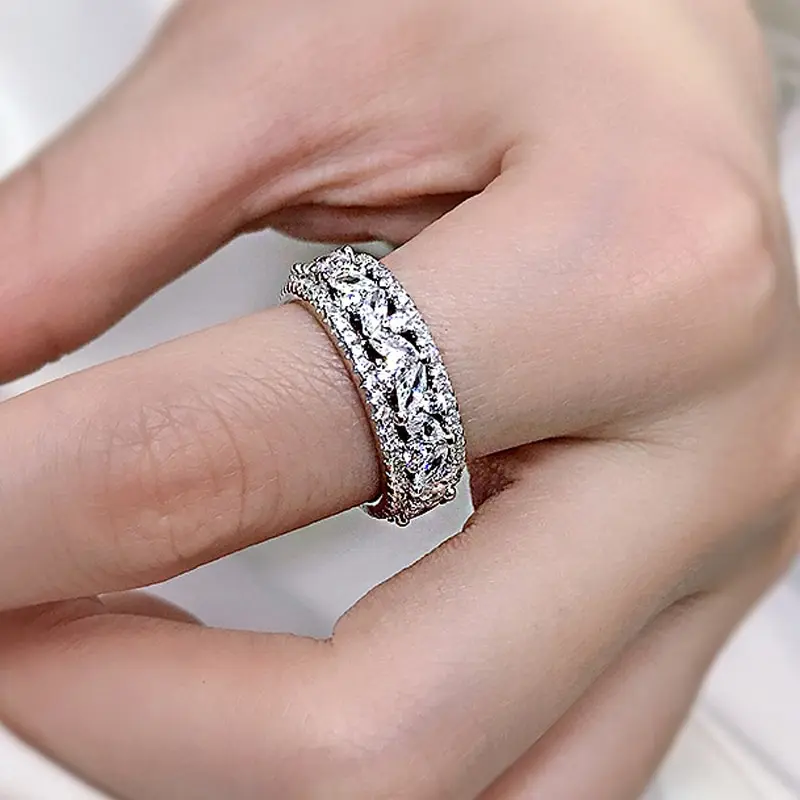 

Jazaz 100% 925 Sterling Silver Sparkling Full High Carbon Diamond Hollow Out Flowers Engagement Rings Women Fine Jewelry B0570